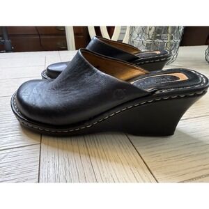 Born Black Leather Women Mules Comfort Clogs Sz 7 US 38 EU 2.5" Wedge Heel